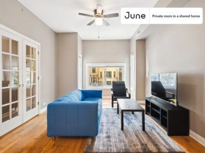 Full bedroom in 3 bed/1 bath