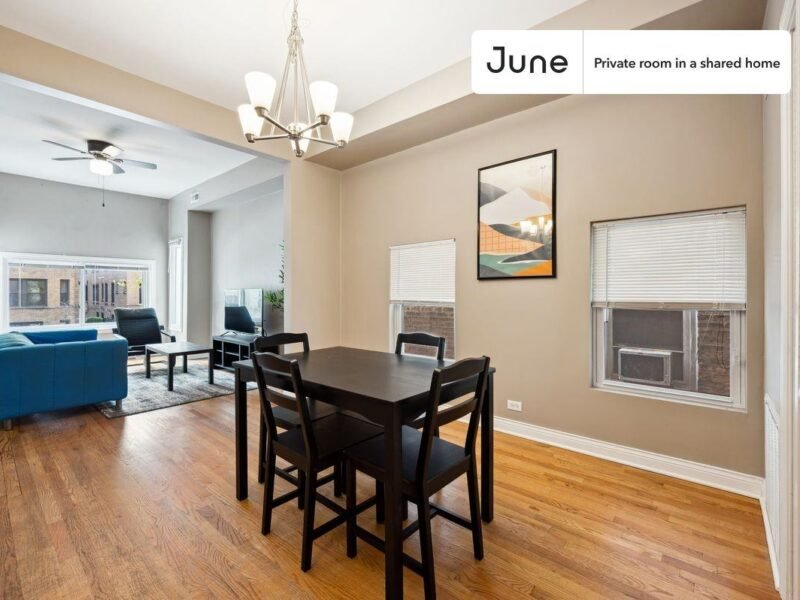 Full bedroom in 3 bed/1 bath