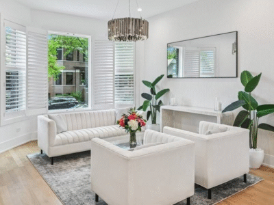 4 Beds 4 / 1 Baths