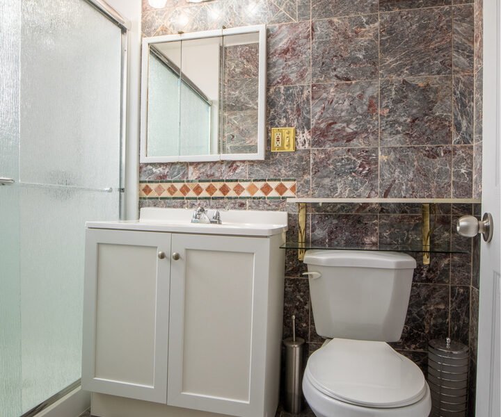 3 Beds 2 Baths