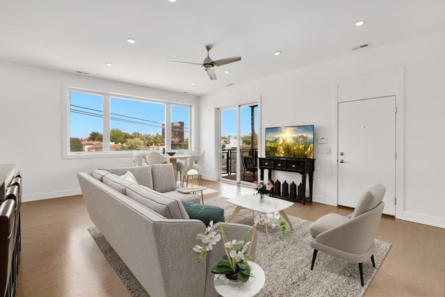 3 Beds 2 Baths