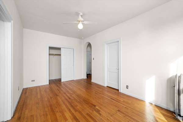 Large Studio Apt!