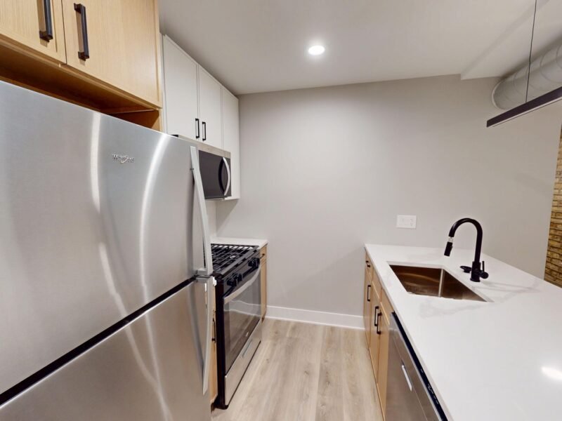 3 bd - 1.5 ba