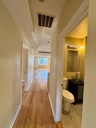 Sunny/affordable 2bd