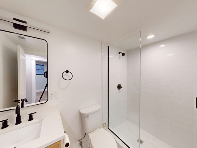 3 bd - 1.5 ba