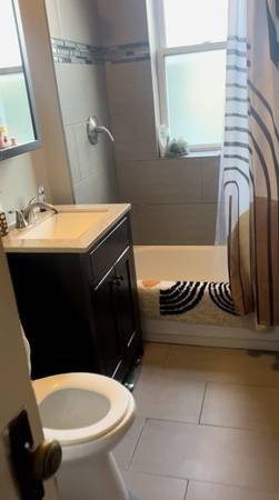 2br - Sublease