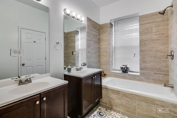3br - large duplex