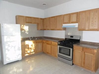 900ft2 - 2 br