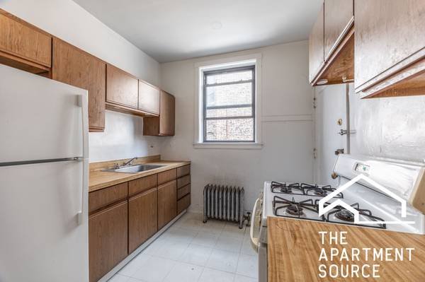 Huge 2-Bedroom