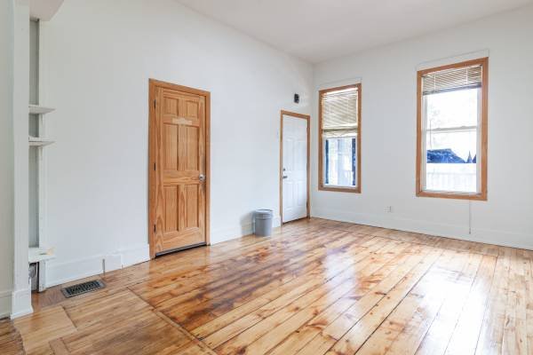 3br - NEW!