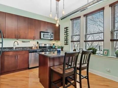 2BR/2BA - 1000ft2