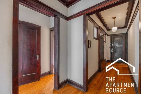 Huge 2-Bedroom