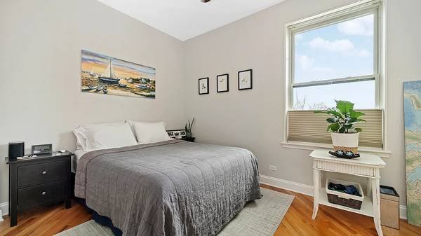 2BR/2BA - 1000ft2
