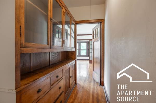 Huge 2-Bedroom