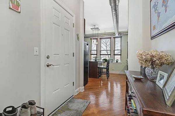2BR/2BA - 1000ft2
